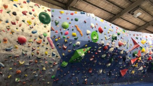 埼玉県のクライミング施設「深谷クライミングヴィレッジ」